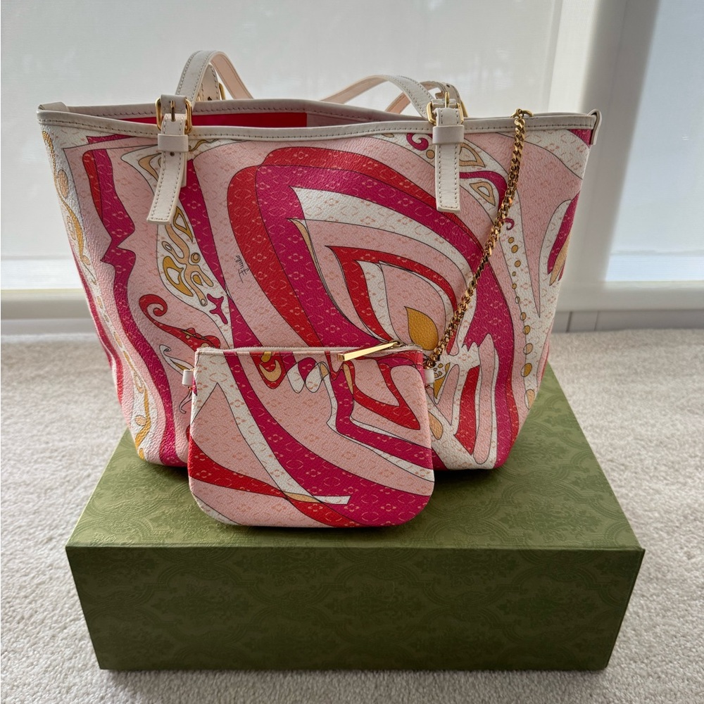 Authentic Emilio Pucci Tote Bag Shoulder Bag with chained money bag